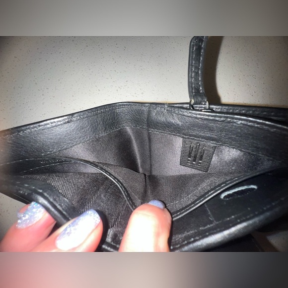 UNISEX RFID Black Leather Bi-Fold Wallet, lots in slots - Picture 14 of 14